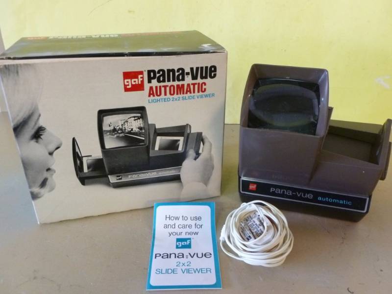 lot 97 image: Vintage Slide Viewer
