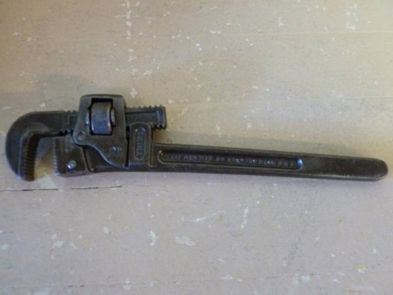 lot 112 image: Antique Tool