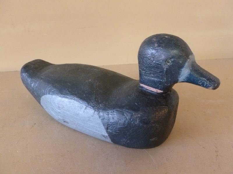lot 154 image: Vintage Duck Decoy