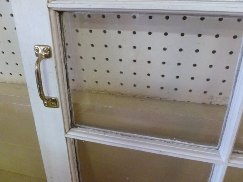 lot 162 image: Vintage Window
