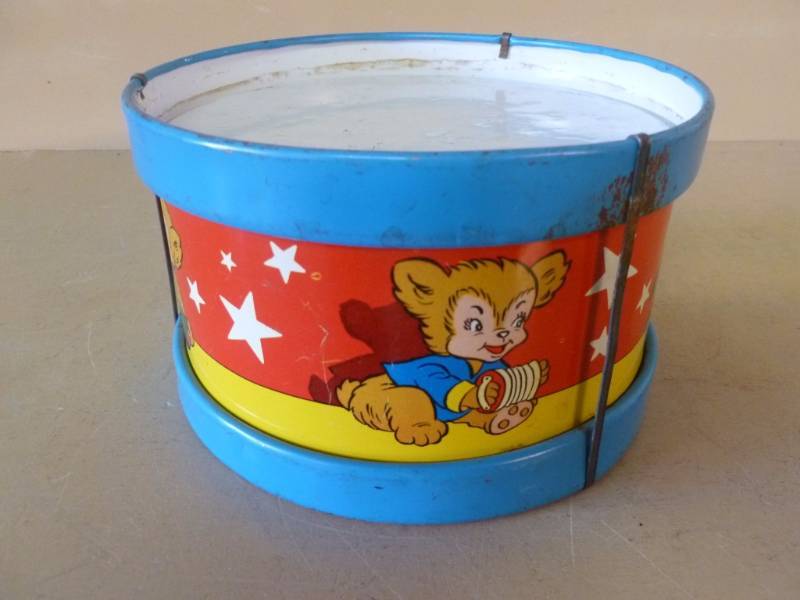 lot 206 image: Vintage Tin Toy