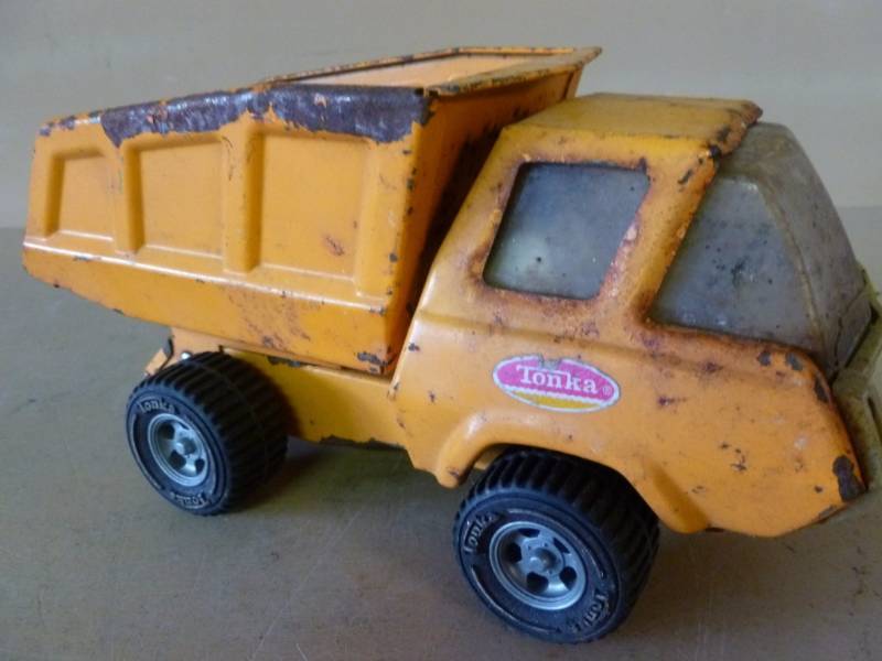 lot 211 image: Vintage Tonka