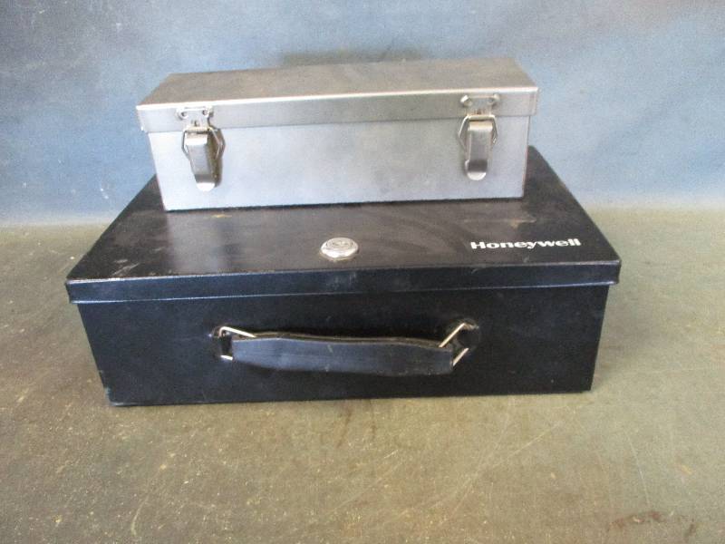 Honeywell Safe and Steel Box