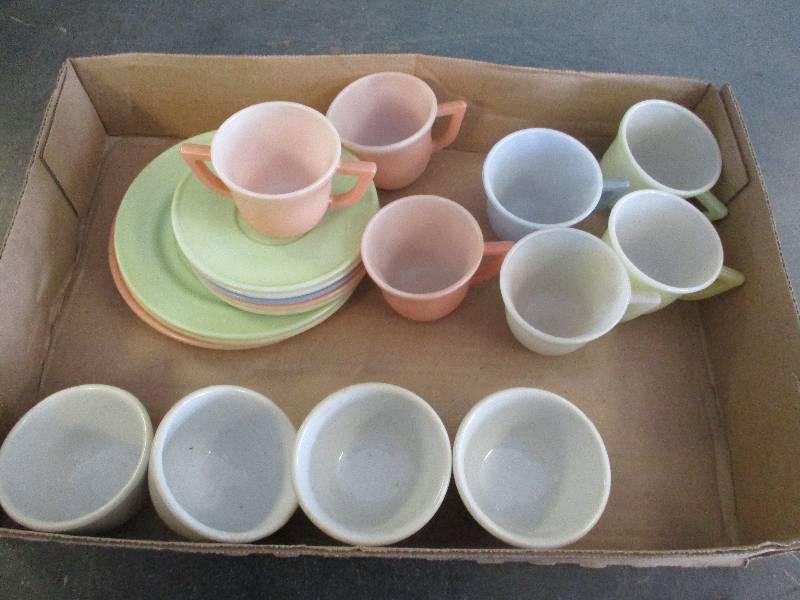 1950s Hazel Atlas Pastel Childrens Dishes