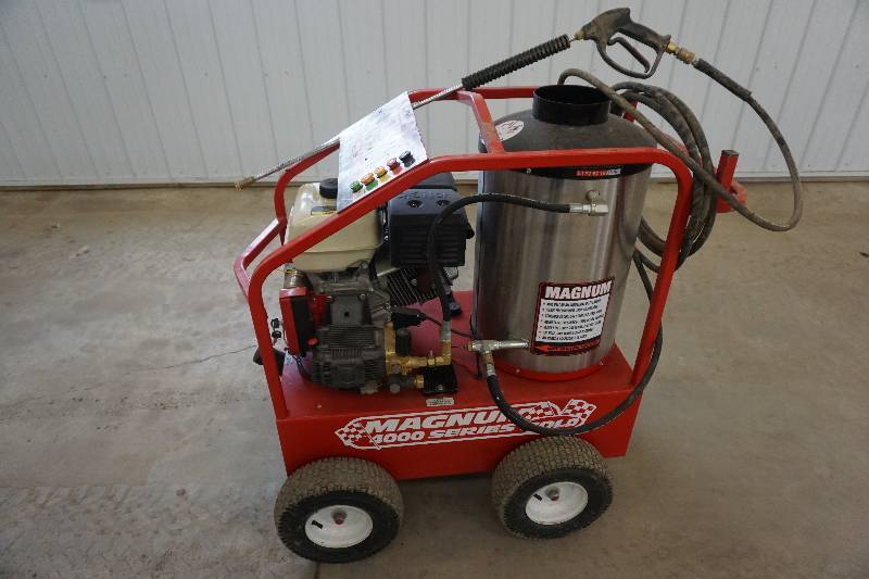 Magnum 4000 Gold Series DieselKerosene Burner 4000 PSI Pressure Washer
