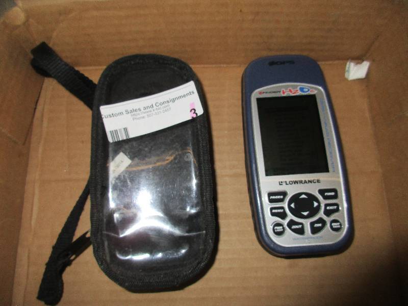 lot 3 image: Lowrance GPS ifinder H20e GPS w wass receiver waterproof