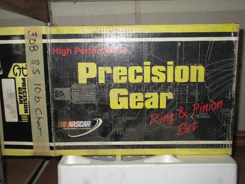 lot 27 image: precision gear ring and pinion set 3.08    8.5   10 bolt chev