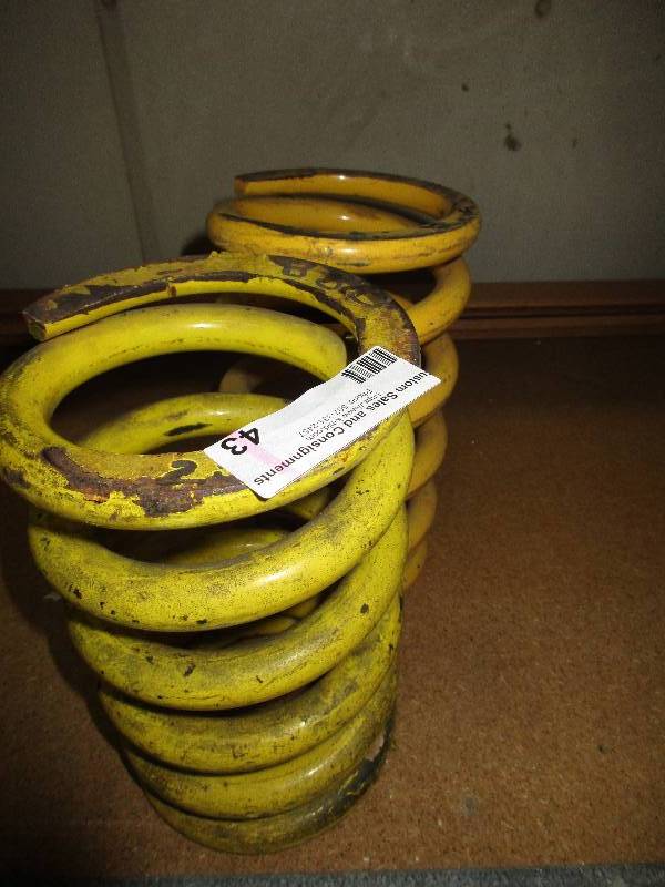lot 43 image: 2 coils 800    4ID x 9.5L