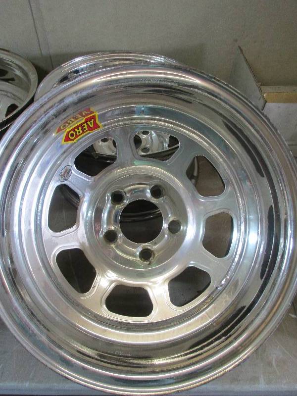 lot 87 image: 2 - 5 bolt 15rims - CHROME  2 offset
