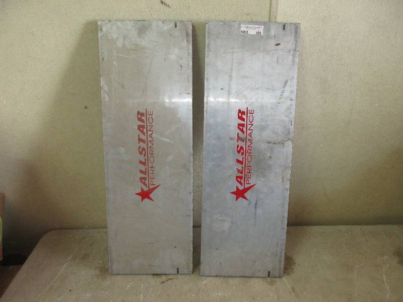 lot 108 image: 2 - 32x 11 aluminum wafer board plates