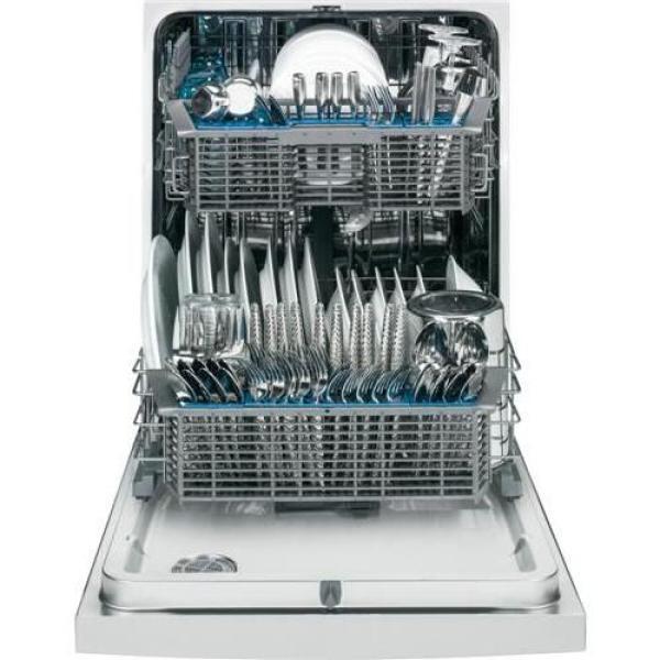 Brand New- GE Model (GDF570SGFBB) 24 Built-in Dishwasher w Stainless Steel Interior & Front Controls - Black