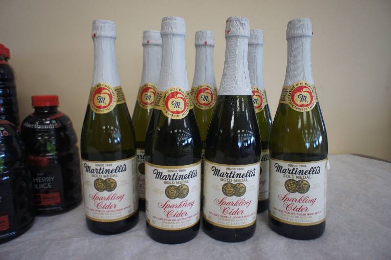 lot 138 image: Large Lot of Assorted Drinks - All Items Expired In 2016 -  Sparkling Cider , Juice and More