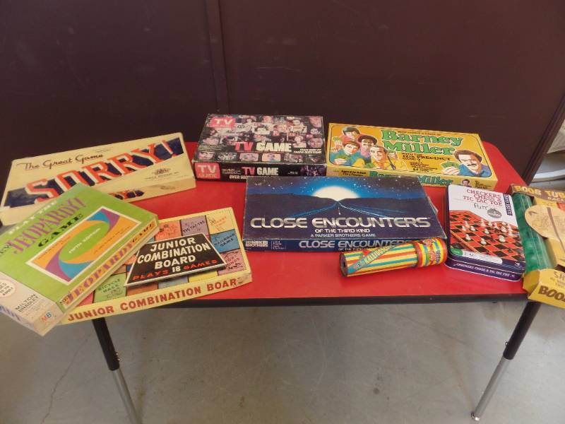 VINTAGE TOYS AND GAMES