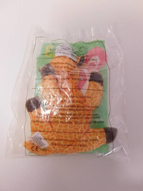 lot 1055 image: BEANIE BABY TWIGS THE GIRAFFE