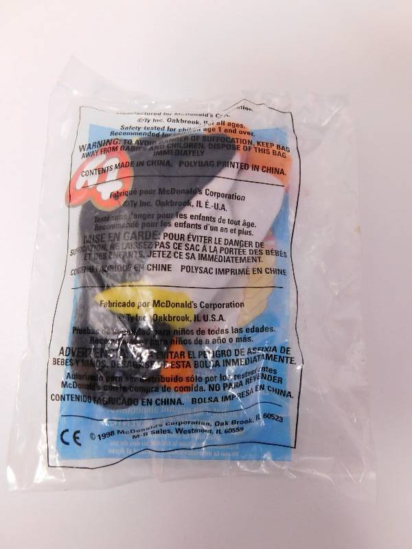 lot 1061 image: BEANIE BABY WADDLE THE PENGUIN