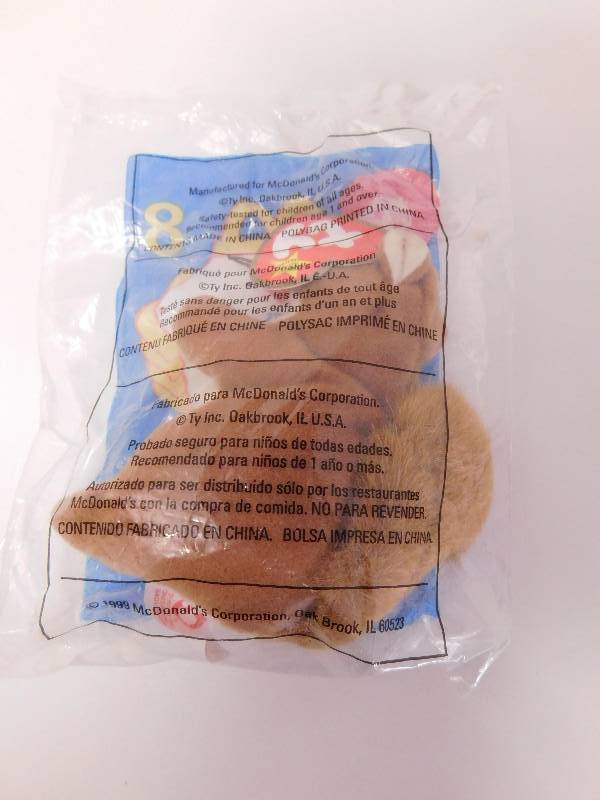 lot 1070 image: BEANIE BABY NUTS THE SQUIRREL