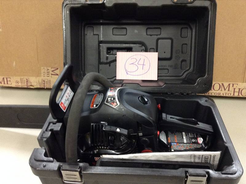 Craftsman 16 in Chain Saw 2 cycle in like new condition