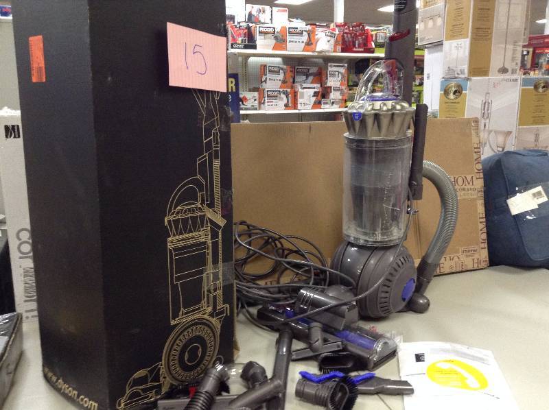 Dyson Dyson Ball Total Clean Upright Vacuum with accessories used in good working condition