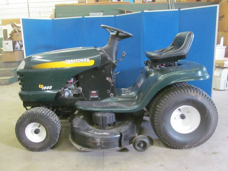 lawn tractor
