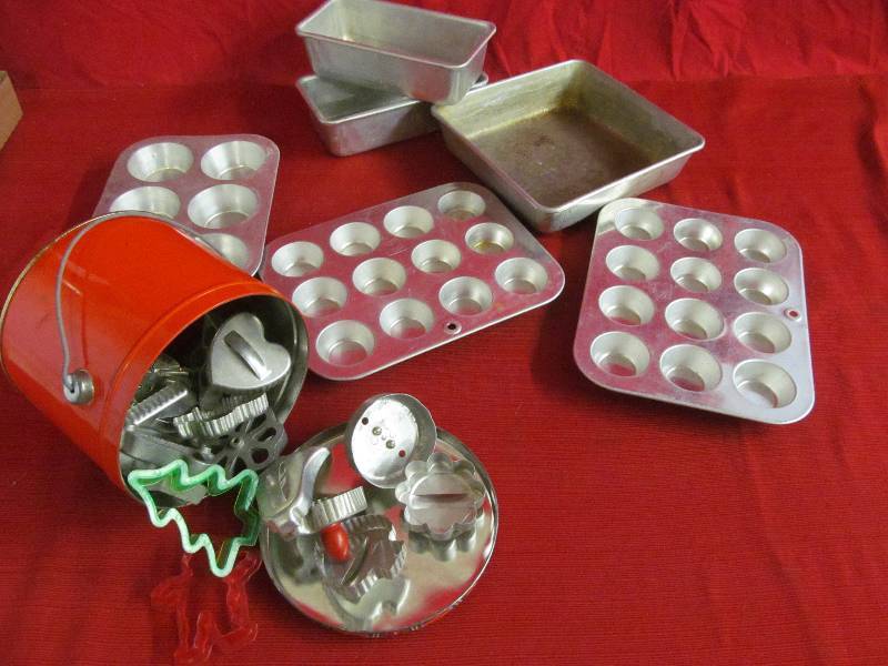 vintage kitchen ware