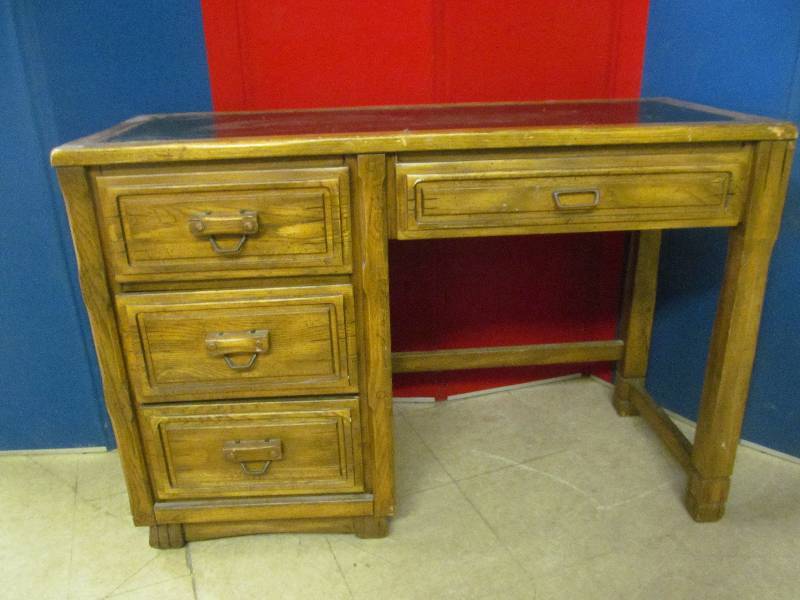 desk