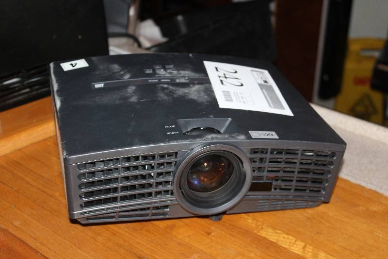 lot 242 image: Mitsubishi DLP Projector