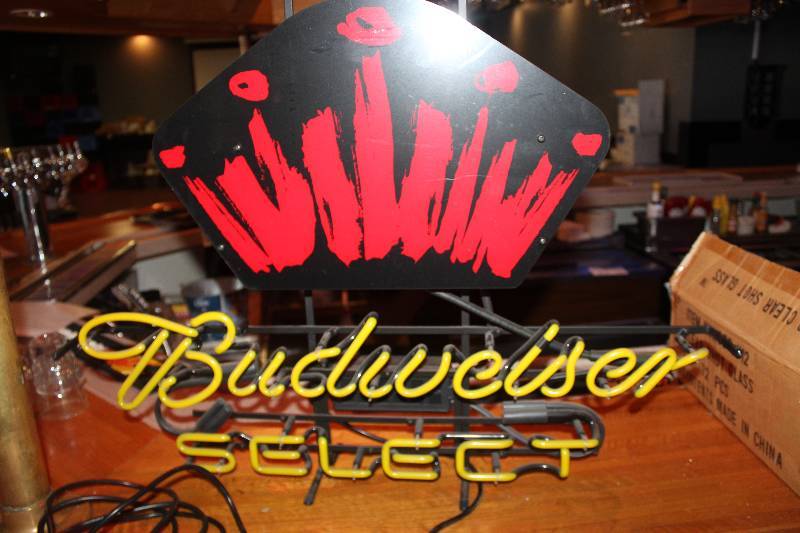 lot 245 image: Budweiser Select Neon Sign