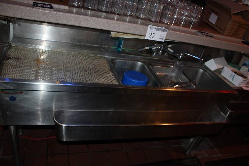 lot 27 image: Crosse NFS Bar