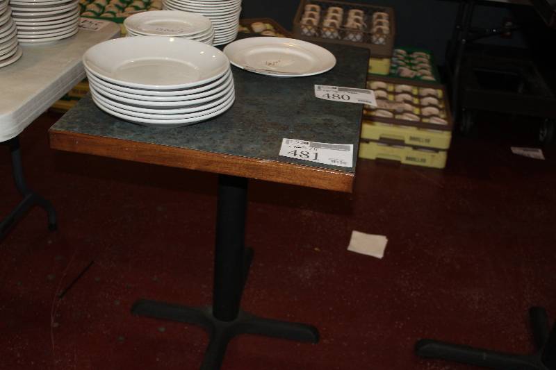 lot 480 image: Square Table