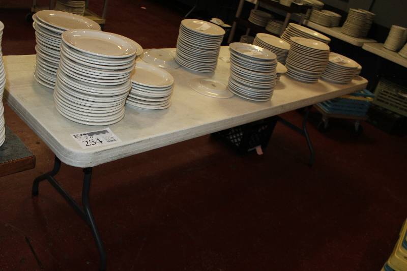 lot 254 image: Lifetime 8ft. Folding Table