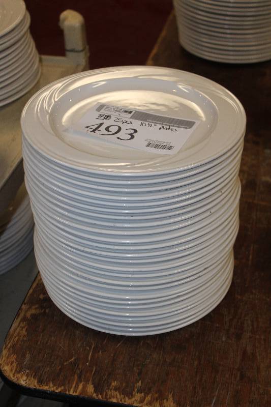 lot 493 image: Lot of (25) Syracuse China 10.5in. Plates