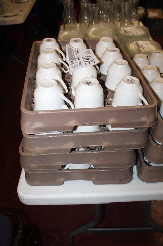 lot 500 image: Lot of (48) Coffee Cups in 4-Trays