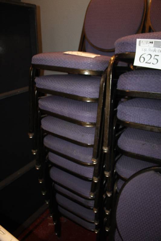 lot 626 image: Lot of (10) Stackable Padded Metal Chairs