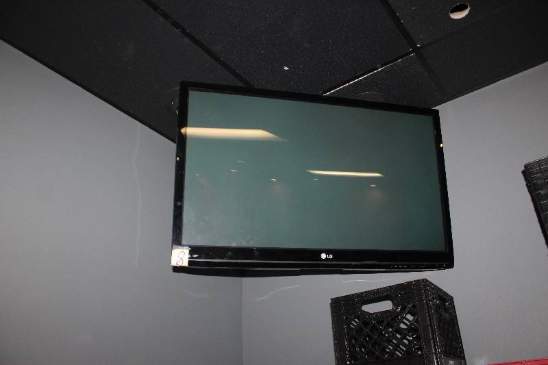 lot 51 image: LG Wall Mount 42in. TV