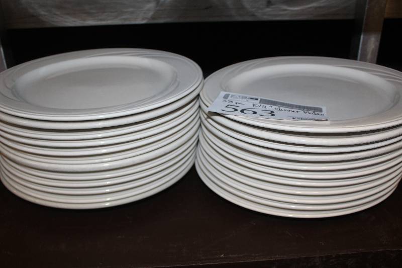 lot 563 image: Lot of (38) Syracuse China 10.5in. Plates