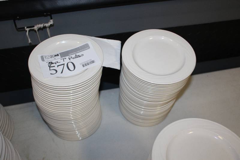 lot 570 image: Lot of (60) Syracuse China 7in. Plates