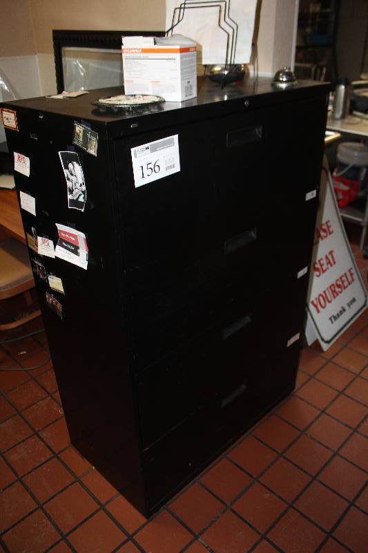 lot 156 image: Hon 4-Drawer Metal Lateral File Cabinet