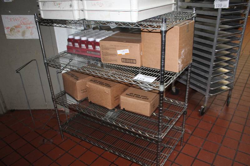 lot 118 image: 4-Shelf Rack