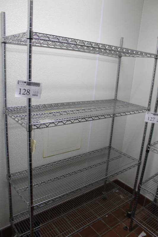 lot 128 image: 4-Shelf Rolling Rack