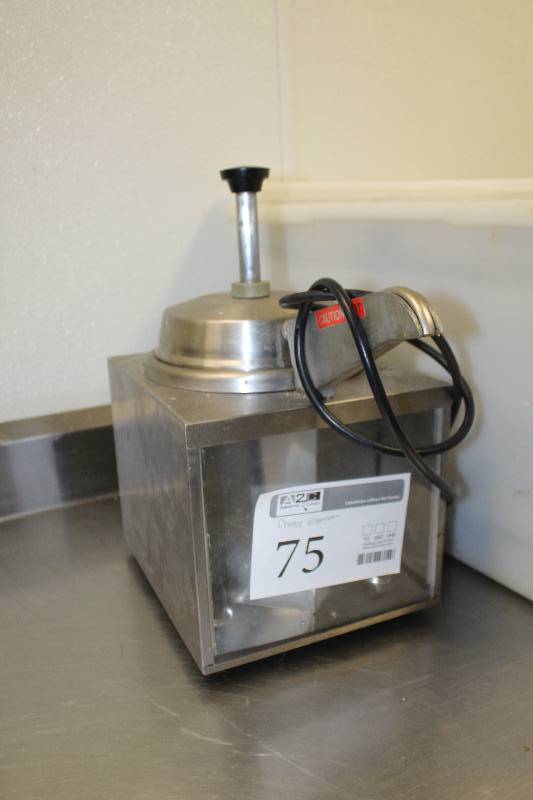 lot 75 image: NSF Energy Star 1.3-Quart Food Warmer