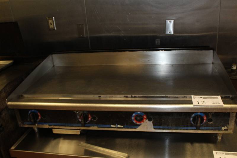 lot 12 image: Starmax NSF Commercial Stainless Steel Flat-top