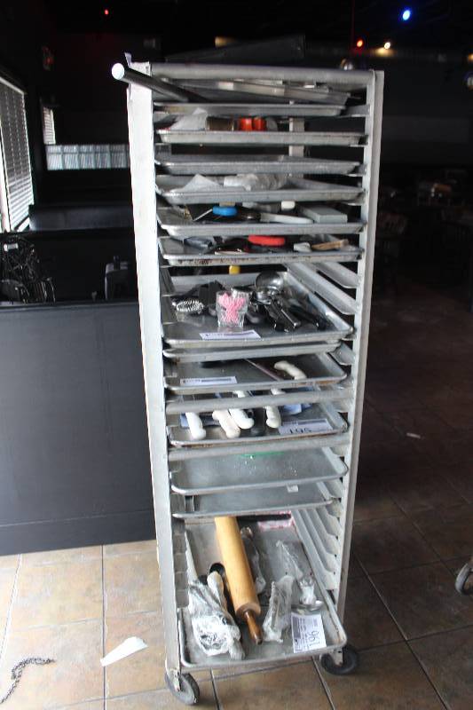 lot 197 image: Lockwood NSF 4-Wheel Bakers Cart
