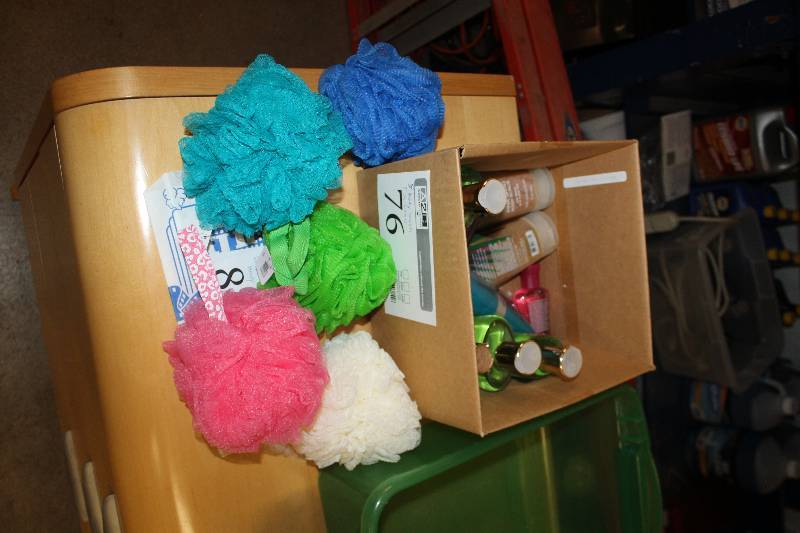 Lot of (13) Bathroom Supplies Includes 8) Body Wash AND 5) Scrubbies