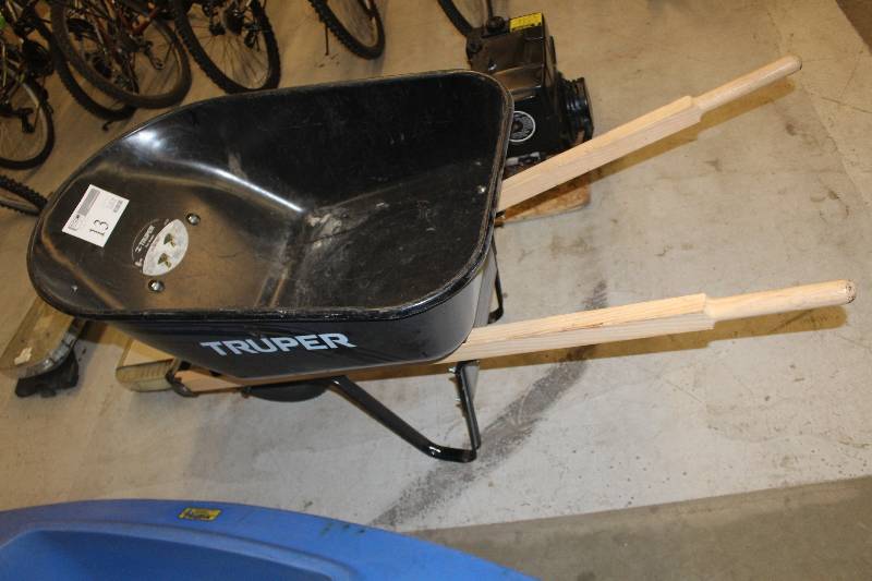 Truper 6cuft. Wheelbarrow
