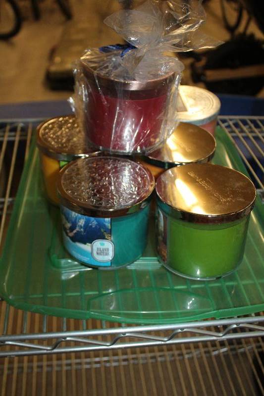 Lot of (7) Large Scented Candles