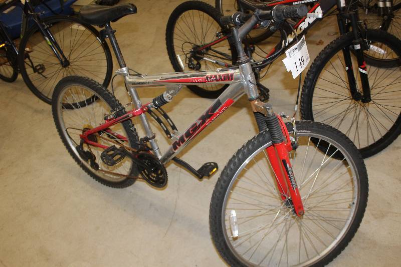 MGX Maxim 22in. Bike