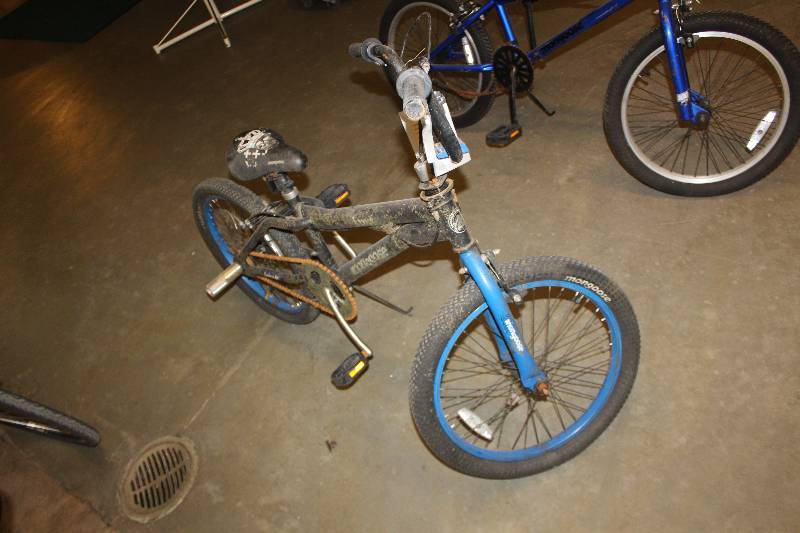 Mongoose 16in. Trail Bike