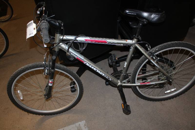Diamondback Outlook 22in. Trail Bike