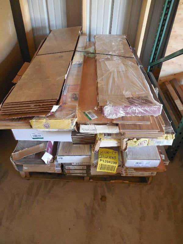 lot 4 image: PALLET LOT OF FLOORING