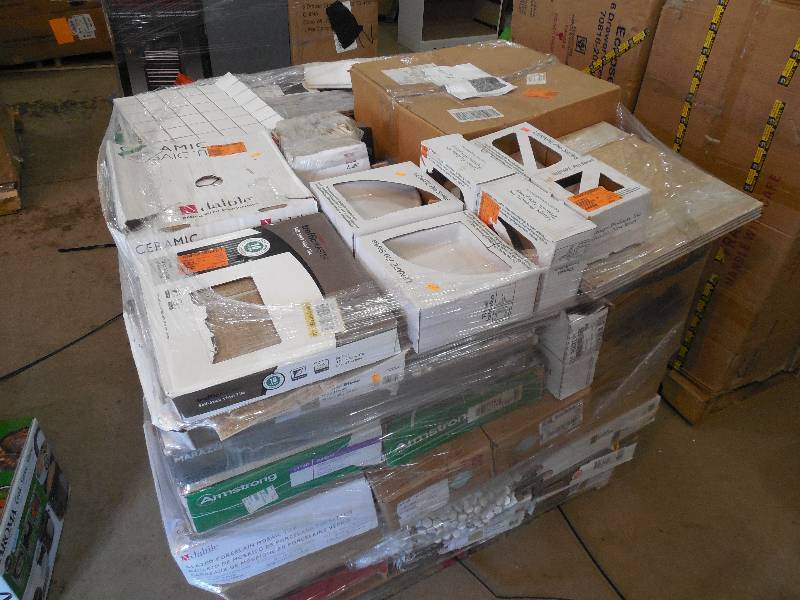 lot 7 image: CERAMIC PALLET LOT OF FLOORING & BACK SPLASHES